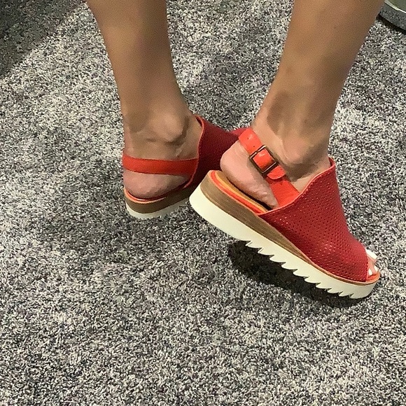 Everybody by MODA, 36.5, fits 7 to 7.5 - Picture 8 of 8